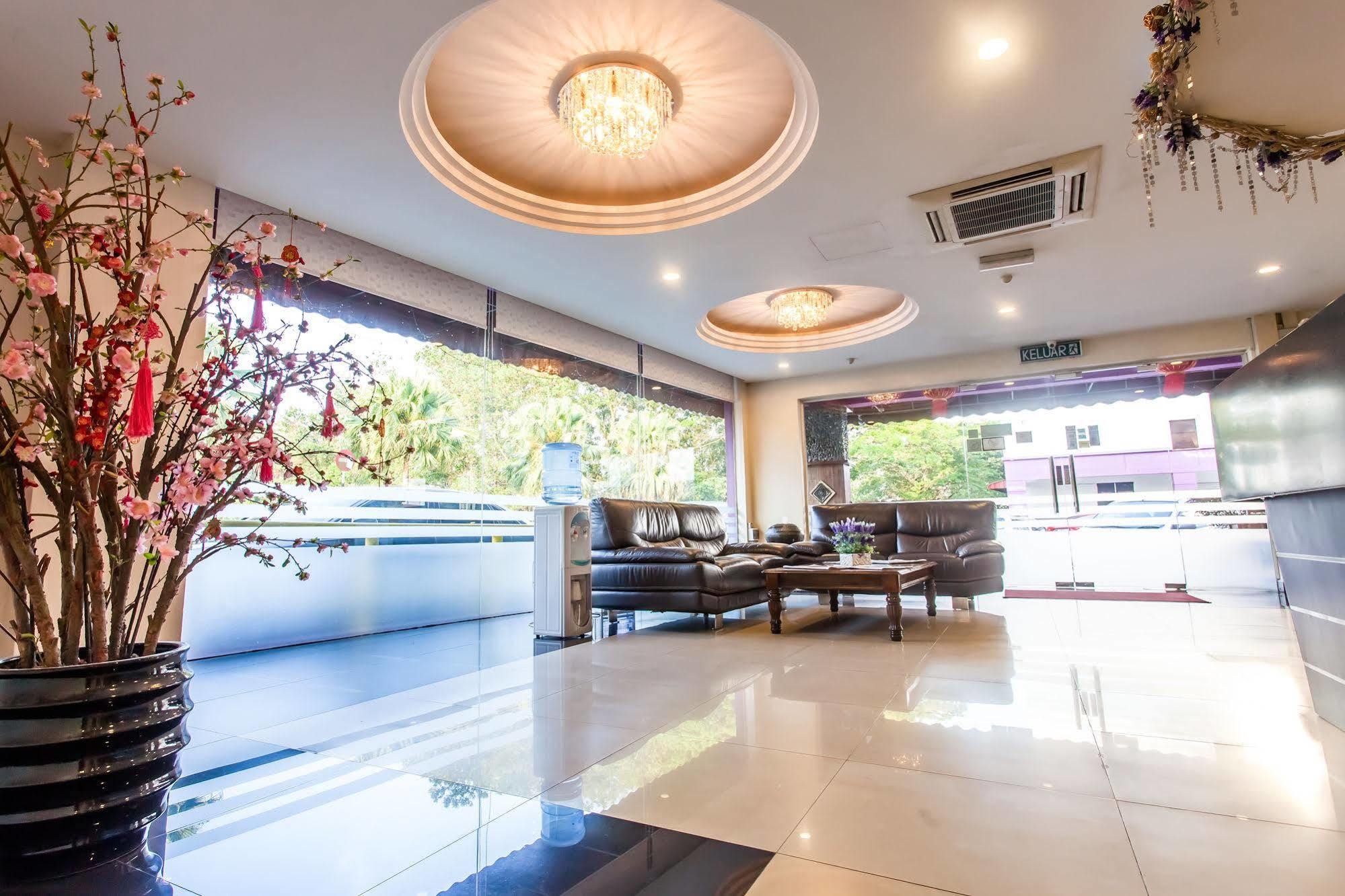 Lavender Inn Nusa Bestari Johor Bahru Exterior photo
